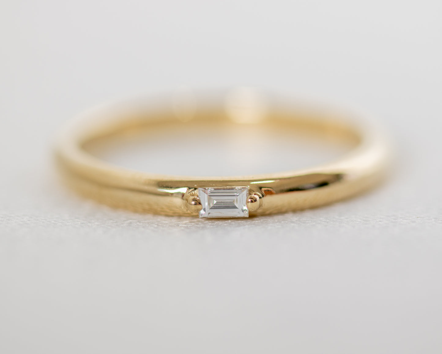 14K Gold Baguette Diamond Ring — Solitaire Prong Set Natural Diamond