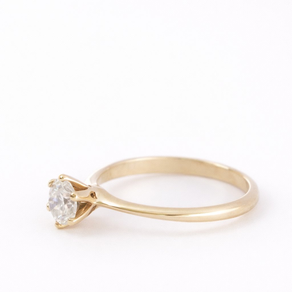 Solis Ring | 14K Gold Classic Solitaire Diamond Engagement Ring