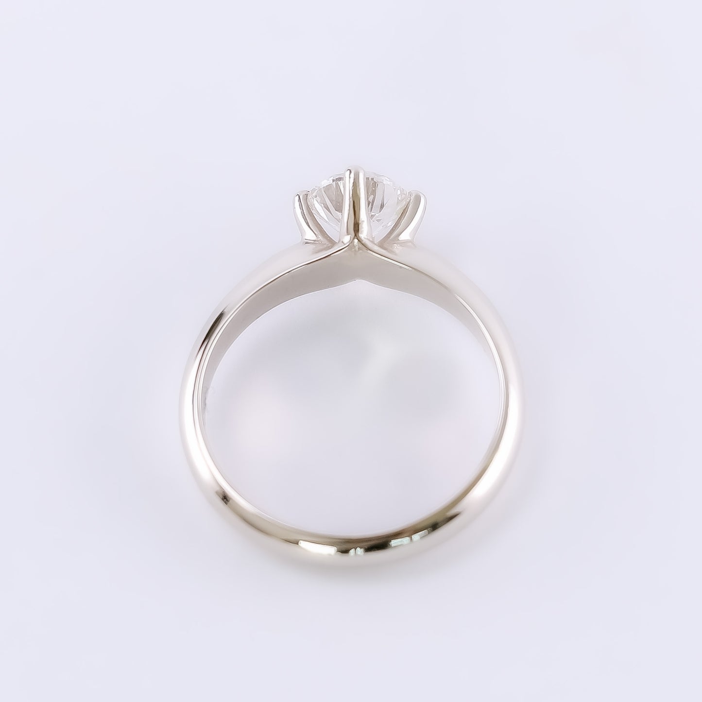 top view of solitaire diamond ring showing rings structure